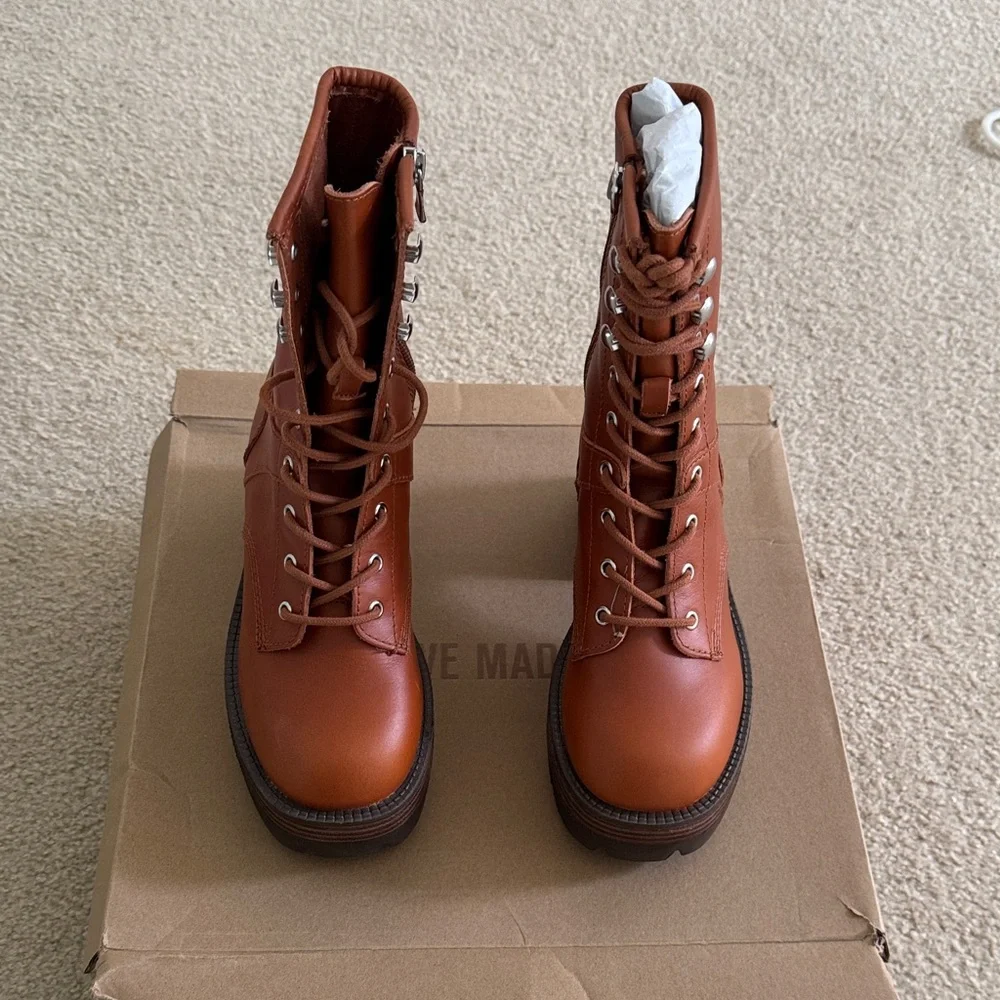 Steve Madden Brown Lace-Up Combat Boots NEW - Picture 1 of 7